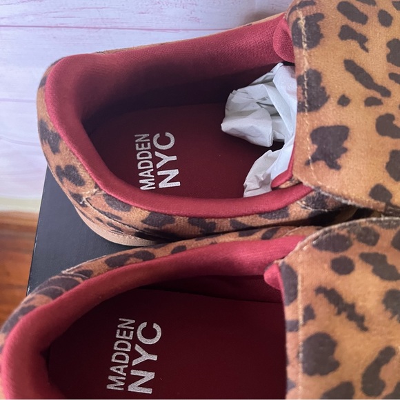Madden NYC NEW Leopard Print Fold Over Sneakers Size 10 - Picture 4 of 8